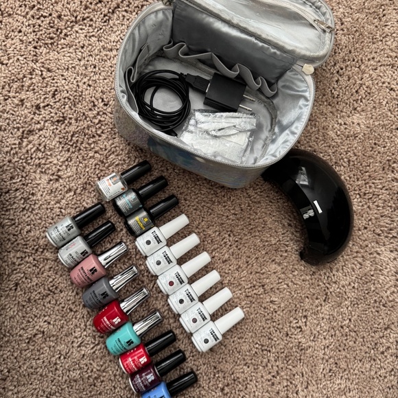 Gel manicure set - Picture 3 of 3